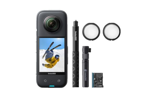 insta360 X3 Creator Kit (X3 Action Camera+X3 Sticky Lens Guards+X3 Battery+Bullet Time Accessory Bundle)