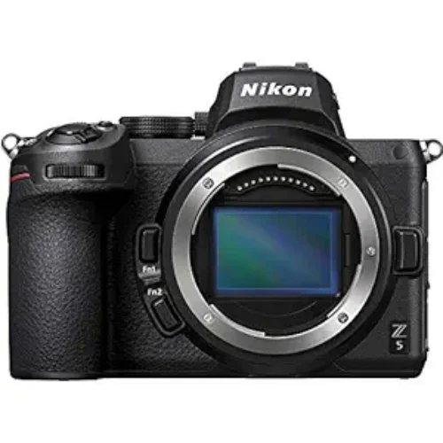 Nikon Z 5 + NIKKOR Z 24-70MM F/4 S Lens
