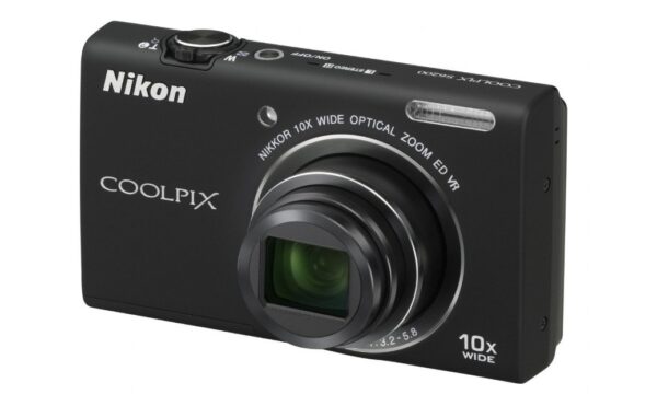 Nikon Coolpix S 6200 Digital Point and Shoot Camera